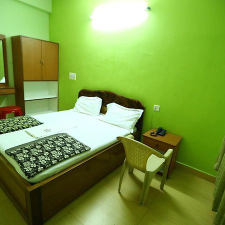 Abirami Residency 호텔 Tirukkadaiyur 외부 사진