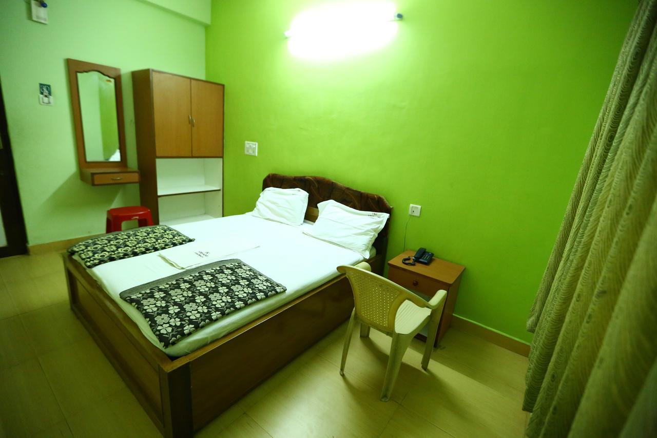 Abirami Residency 호텔 Tirukkadaiyur 외부 사진