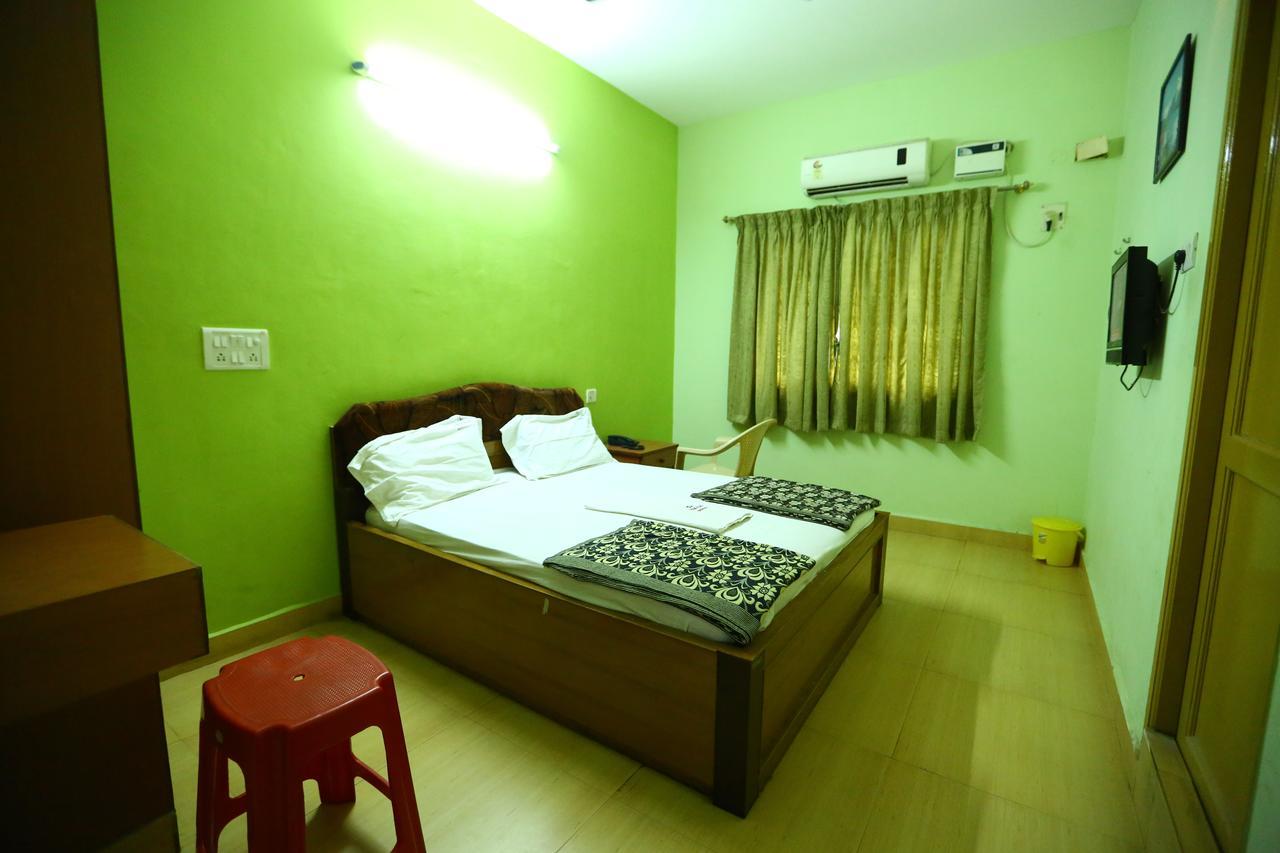 Abirami Residency 호텔 Tirukkadaiyur 외부 사진