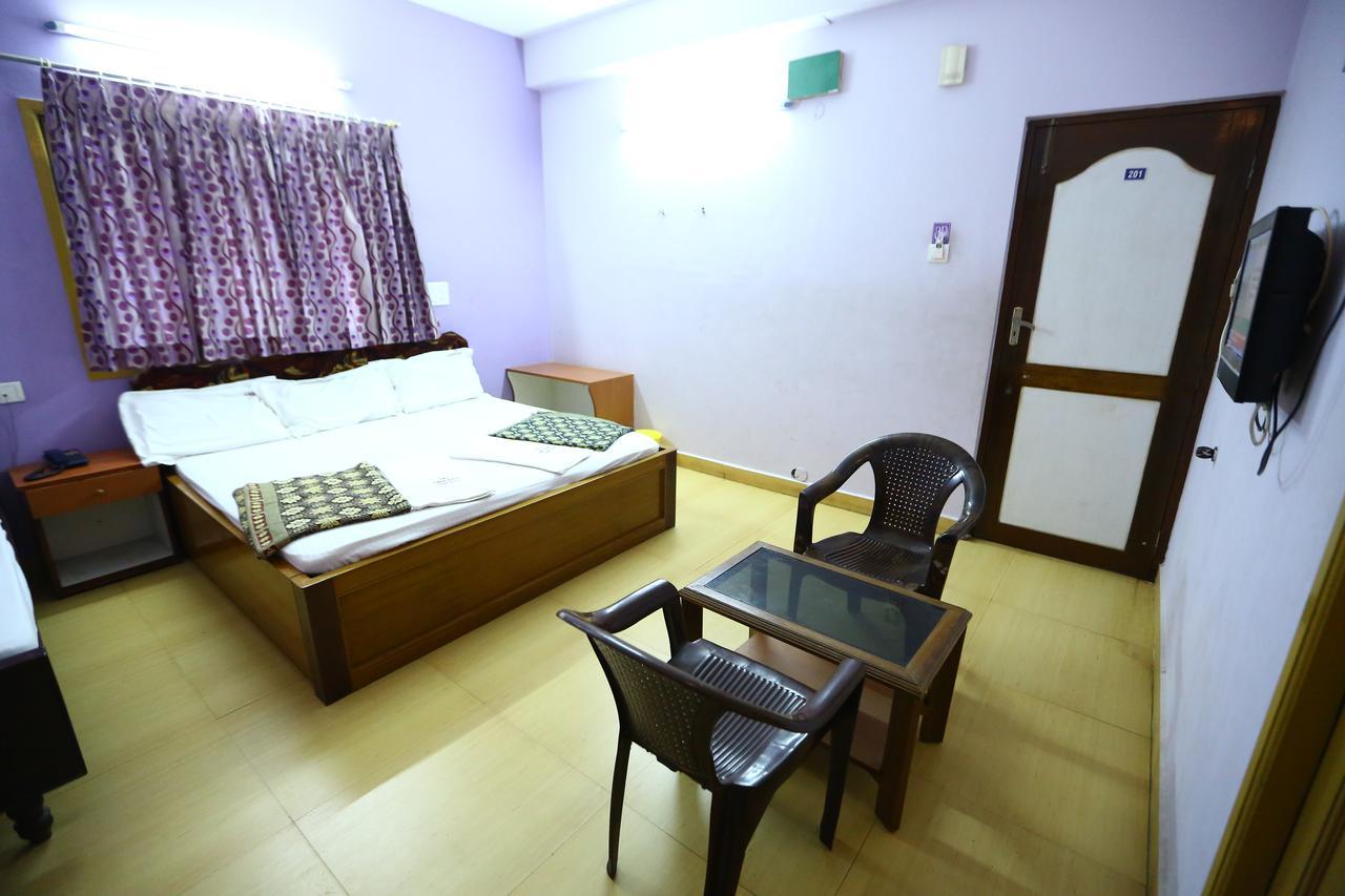 Abirami Residency 호텔 Tirukkadaiyur 외부 사진