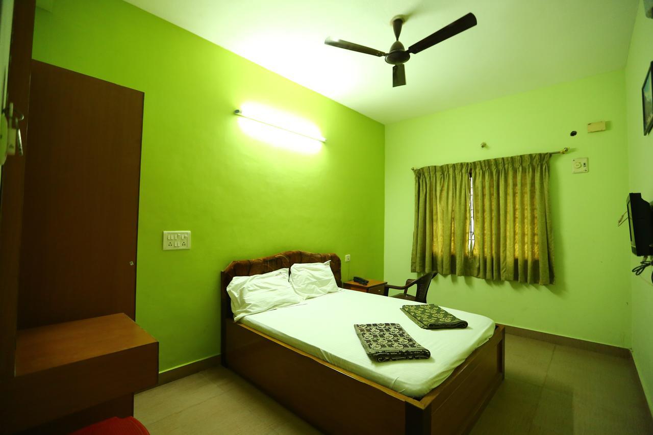 Abirami Residency 호텔 Tirukkadaiyur 외부 사진
